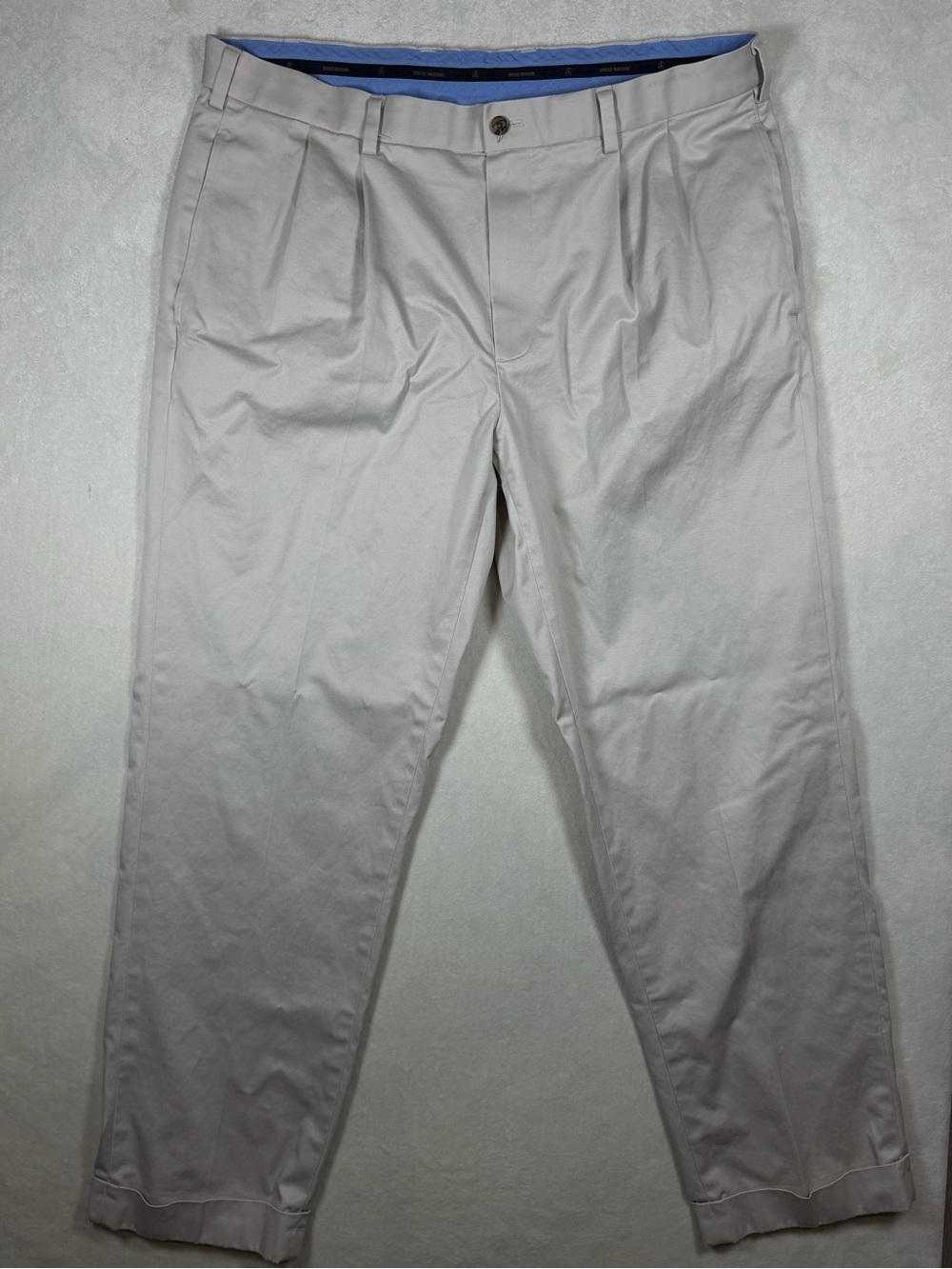 Brooks Brothers 38W 32L Lightweight Advantage  Chino Elliot Fit Tan Chino Pants